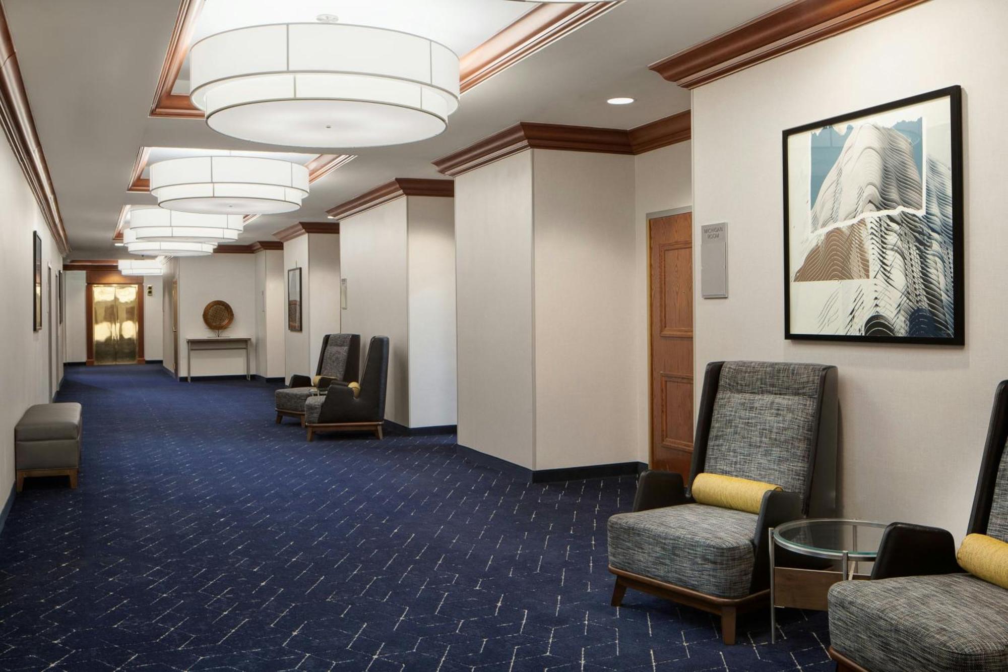 Courtyard By Marriott Chicago Downtown/River North Extérieur photo