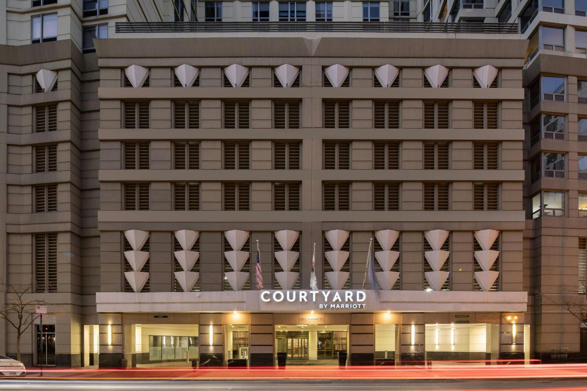 Courtyard By Marriott Chicago Downtown/River North Extérieur photo